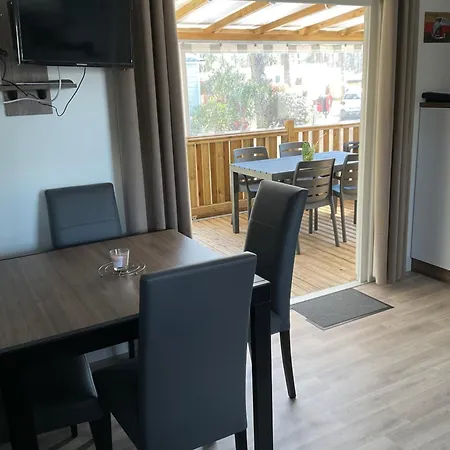 Camping Les Dunes De Contis Saint-Julien-en-Born